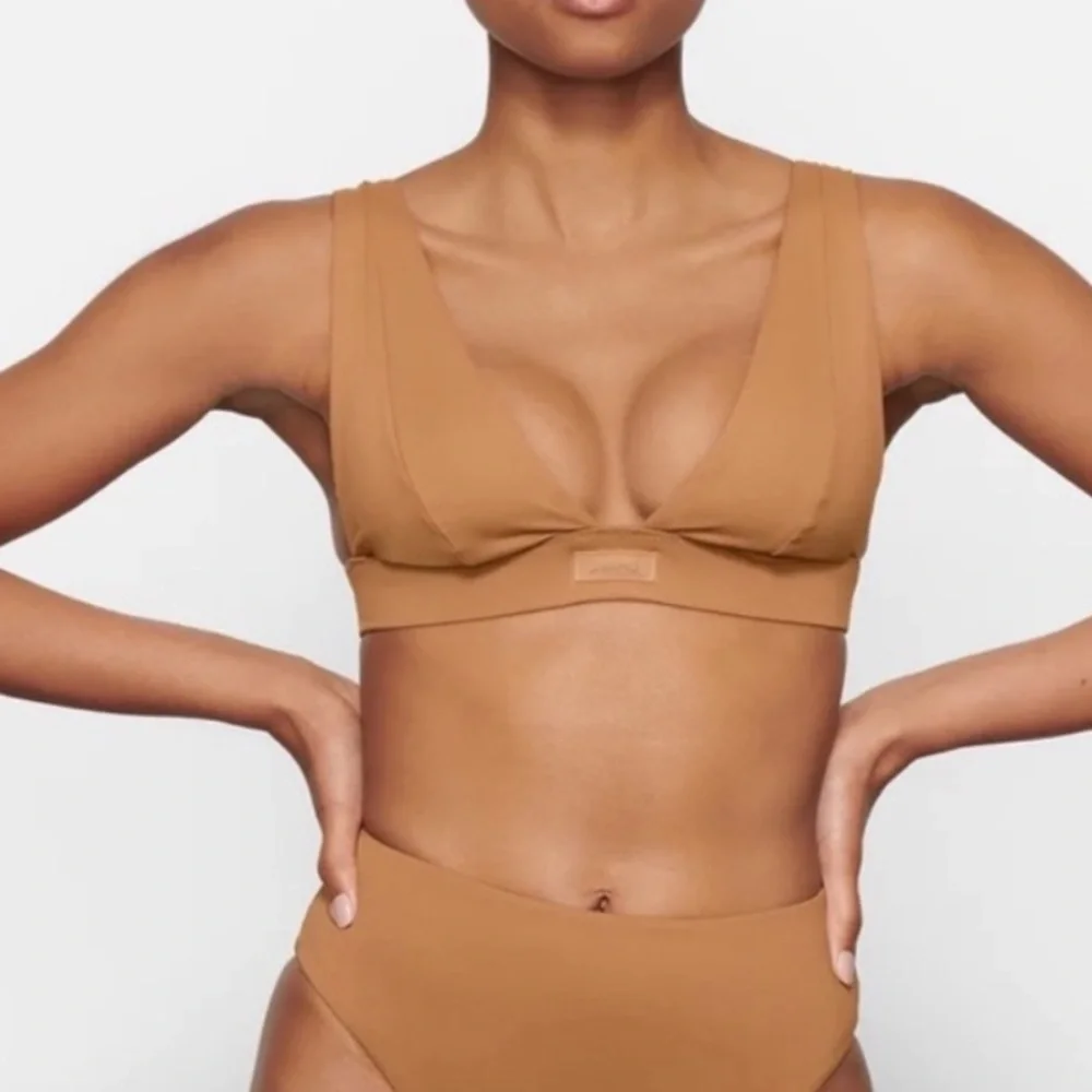 Skims swim plunge bikini top almond tan
